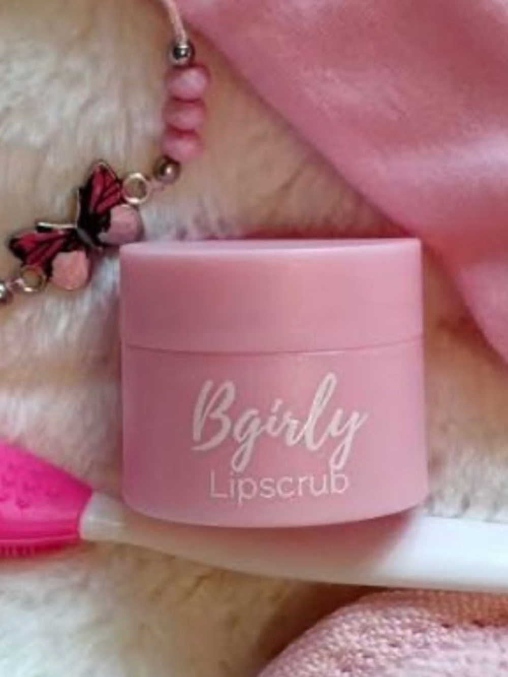 (3/30$) BGIRLY LIP SCRUB IN TOASTED MARSHMALLOW